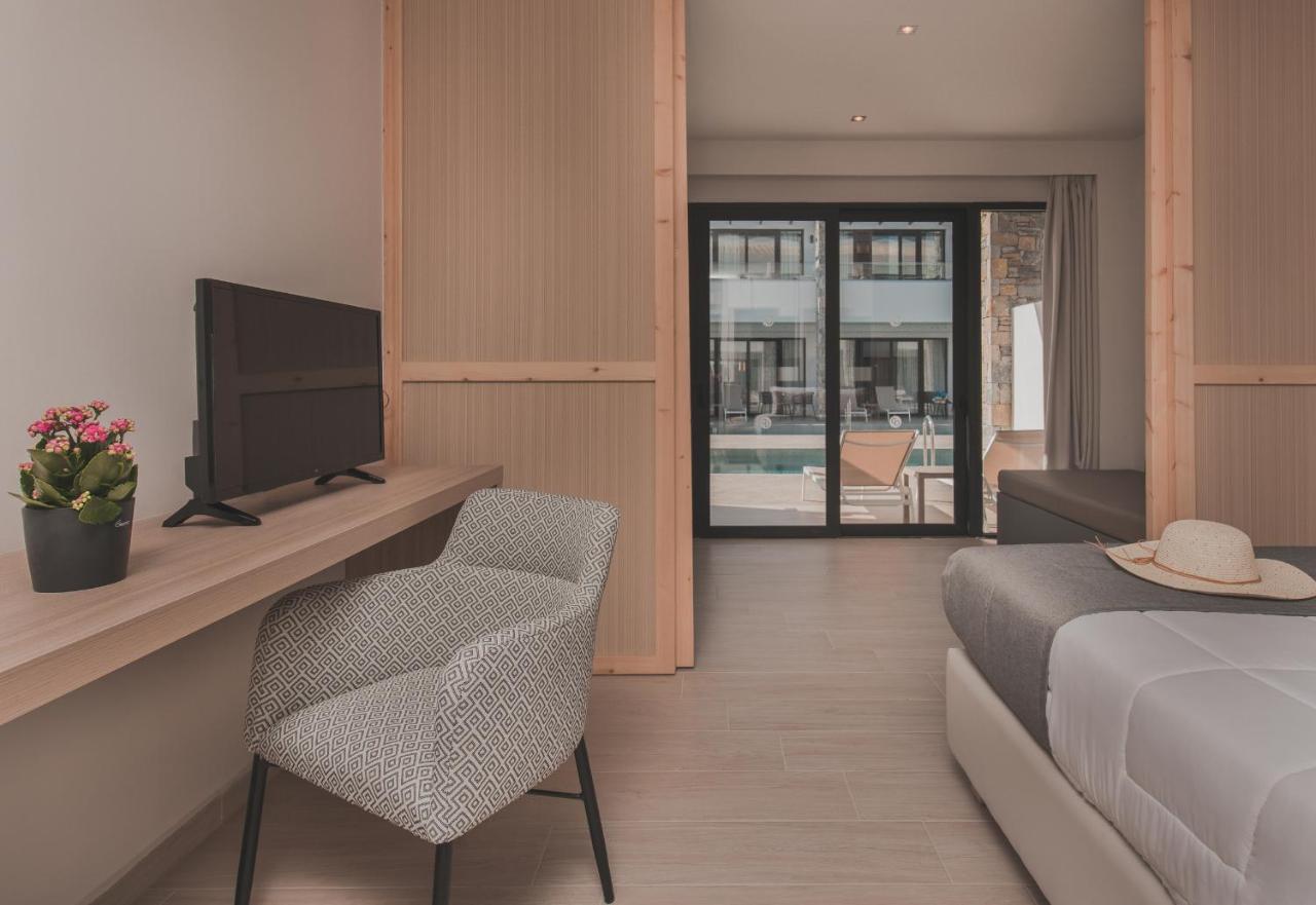Cavo Di 4* Kalamákion