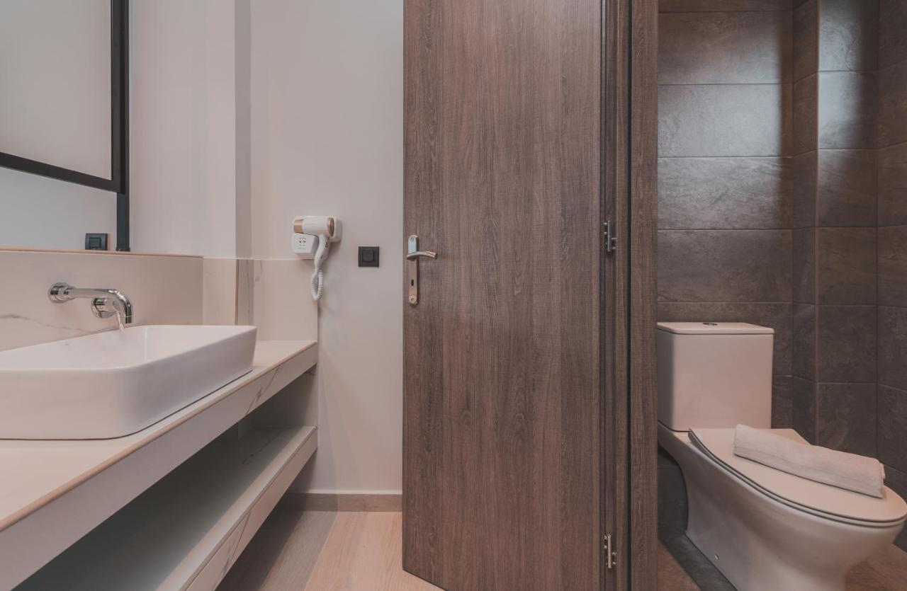 Cavo Di Hotel